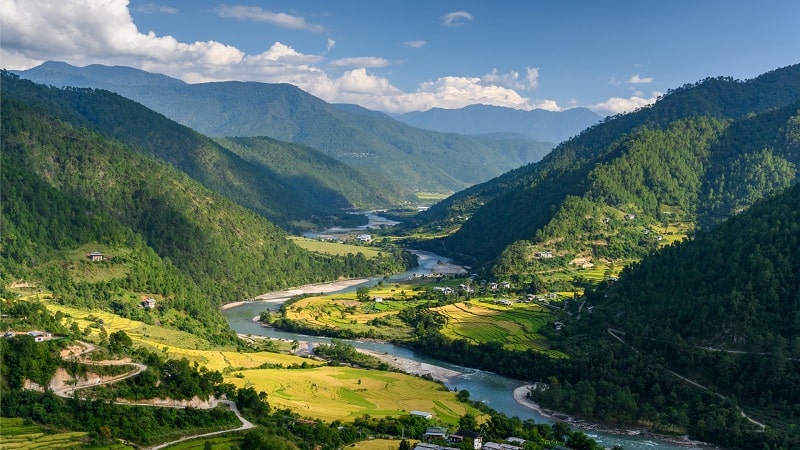 Travel Guide to Punakha Bhutan