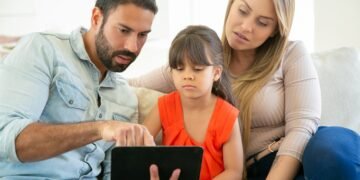 How Do You Choose the Right Parental Monitoring Apps? 57 Parental Monitoring App