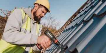 Gutter Installation: Understanding the Different Types and Styles 2 Gutter Installation Types