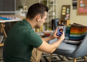 5 Tips on How to Price Your Print-on-Demand Merchandise 6 Print-on-Demand Merchandise